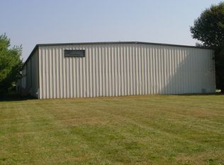 9 Van Auken Rd, Layton, NJ 07851