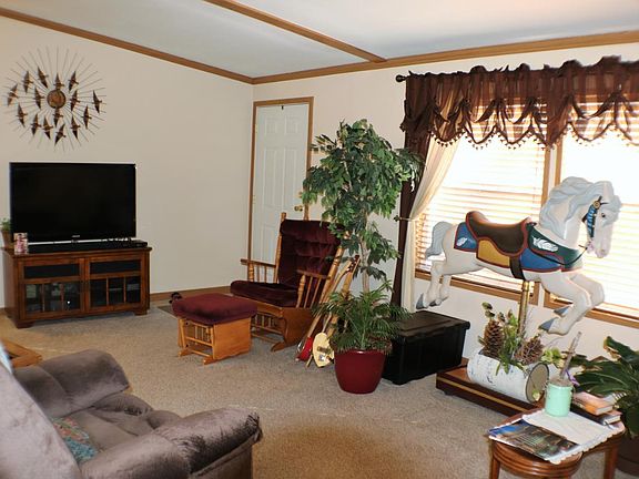 5th image of W8650 Wauwatosa Ave