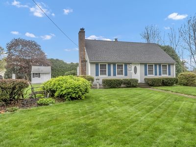 107 Lathrop St, South Hadley, MA, 01075