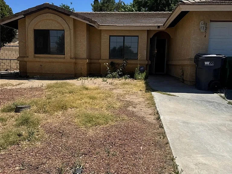 1254 E Avenue J6 — Photo 1