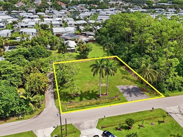 3417 Guilford RD, NAPLES, FL 34112