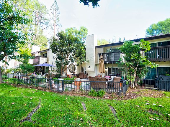 2nd image of 2853 Park Vista Ct