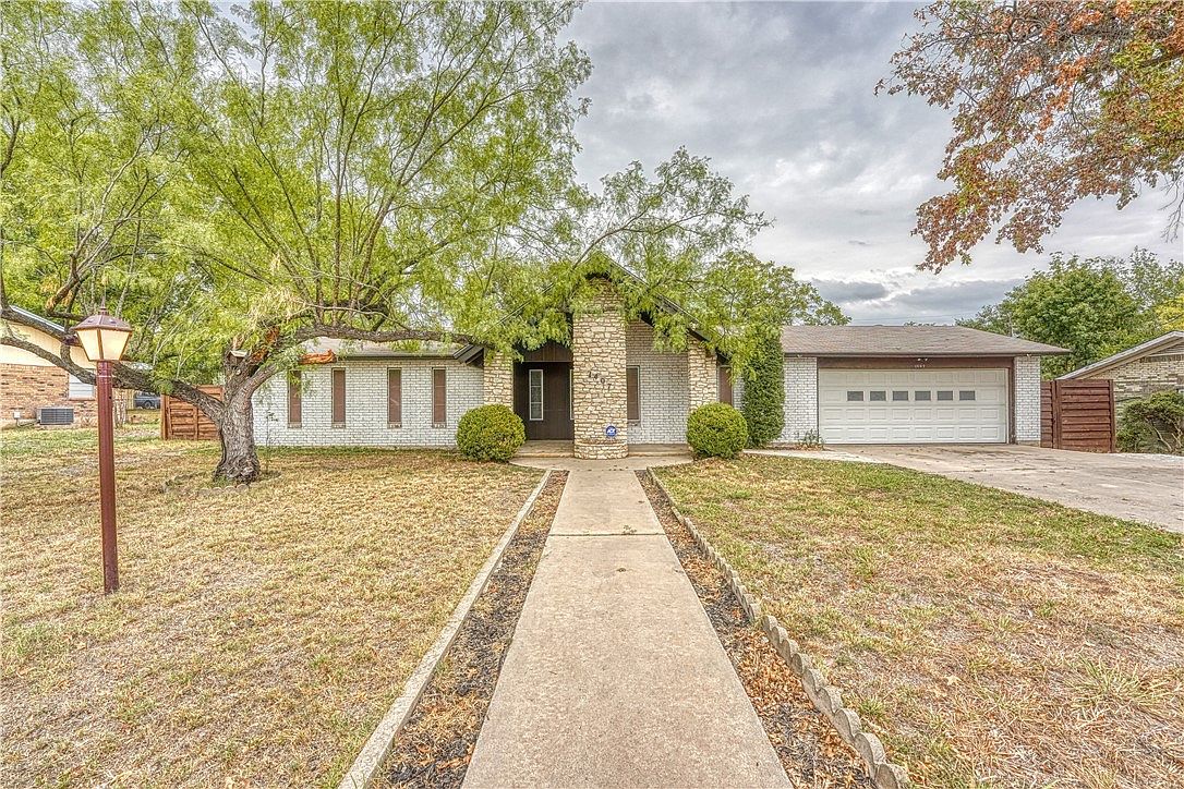 1407 Northwood Dr, Marble Falls, TX 78654 Zillow