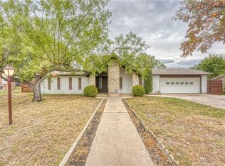 1407 Northwood Dr, Marble Falls, TX 78654