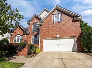 6623 Elfreda Rd, Charlotte, NC 28270