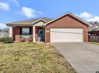 6950 Ranch Hill Dr, Flint, TX 75762