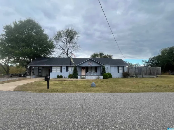 401 Studdard Dr, Clanton, AL 35045