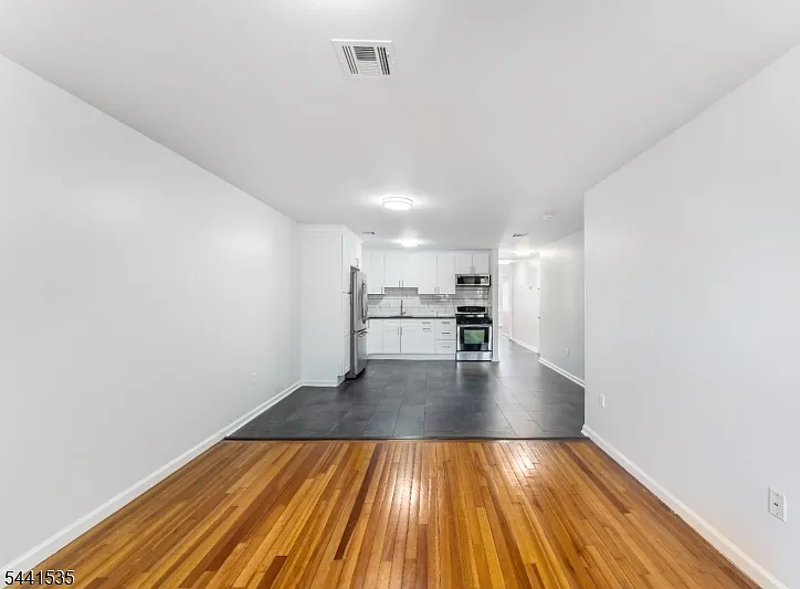 83 S 1st St #2 — Photo 8