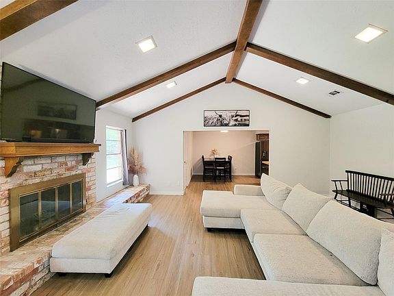 2nd image of 24802 Lori Ln