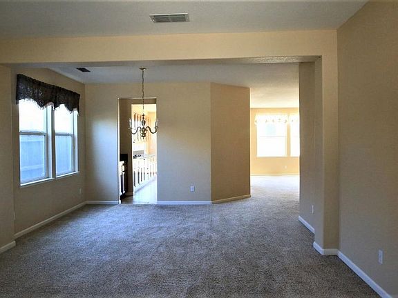2nd image of 125 Newbridge Ct