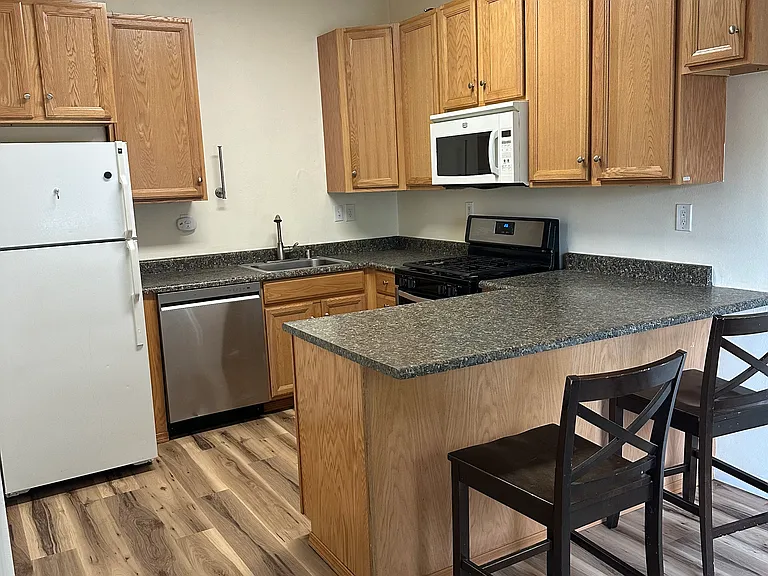 2025 W Buckeye Ave — Photo 3