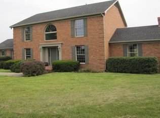 1240 College Dr, Madisonville, KY 42431