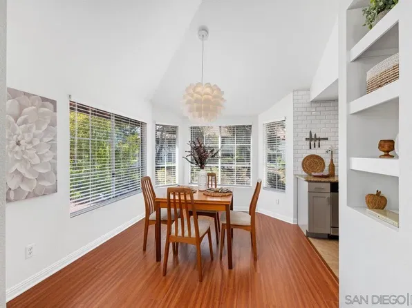 11595 Caminito La Bar APT 6, San Diego, CA 92126