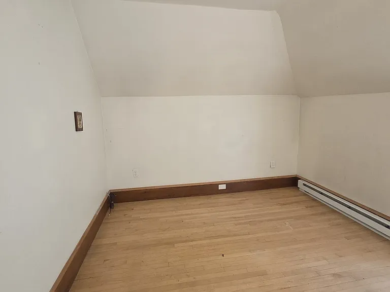 659 Southbridge St #3 — Photo 9