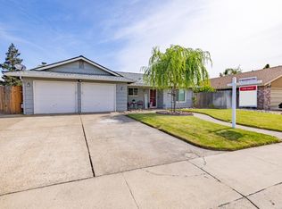 14682 Pueblo Dr, Manteca, CA 95336