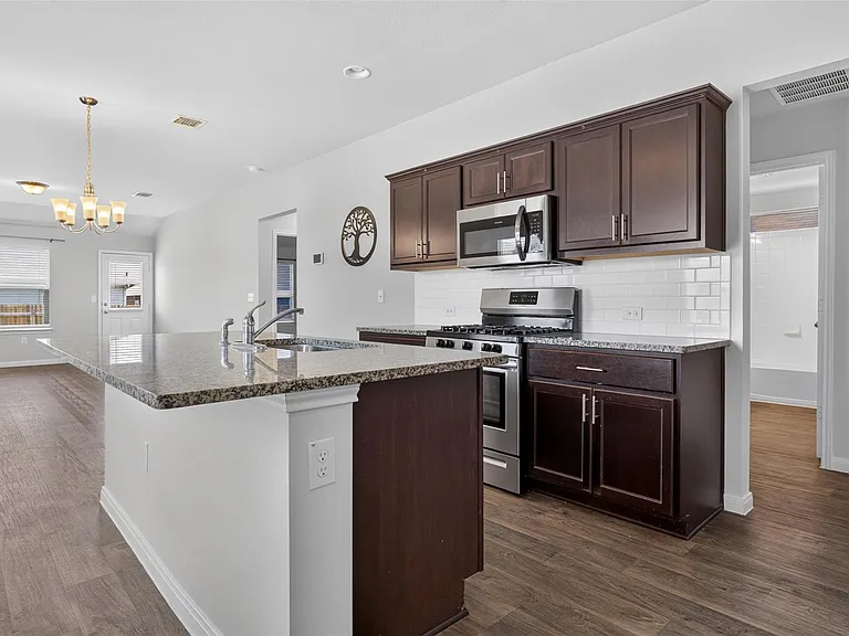 13800 Levy Ln — Photo 5