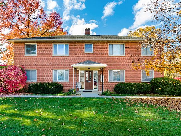 3rd image of 4219 Indianola Ave #D