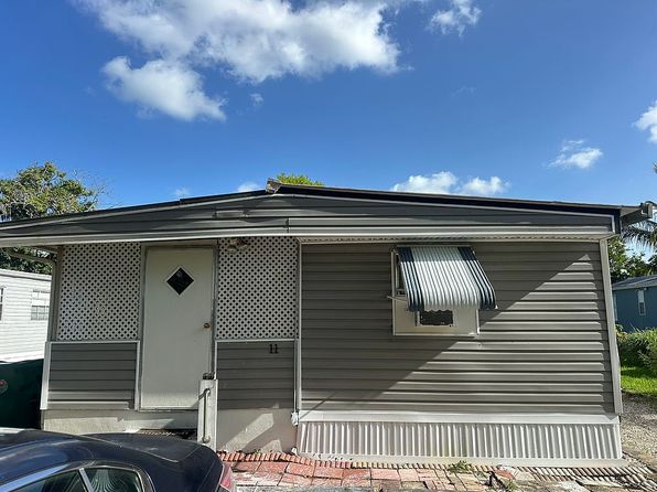 4791 SW 82nd Ave UNIT 11