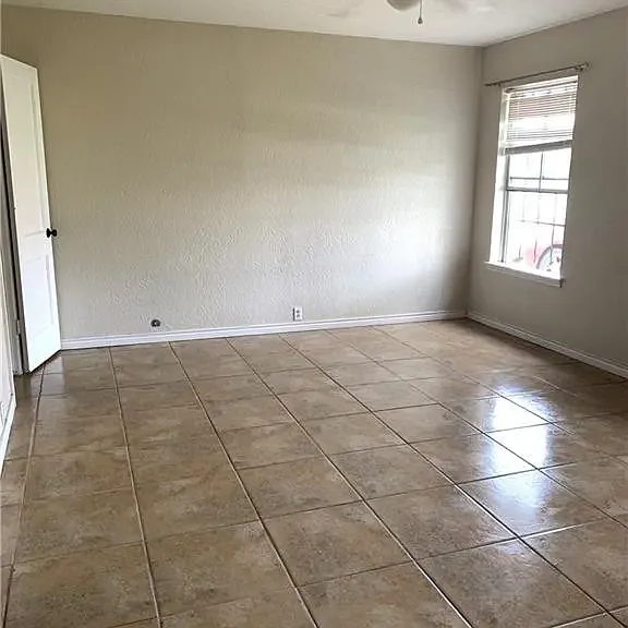 7137 Pharaoh Dr — Photo 6