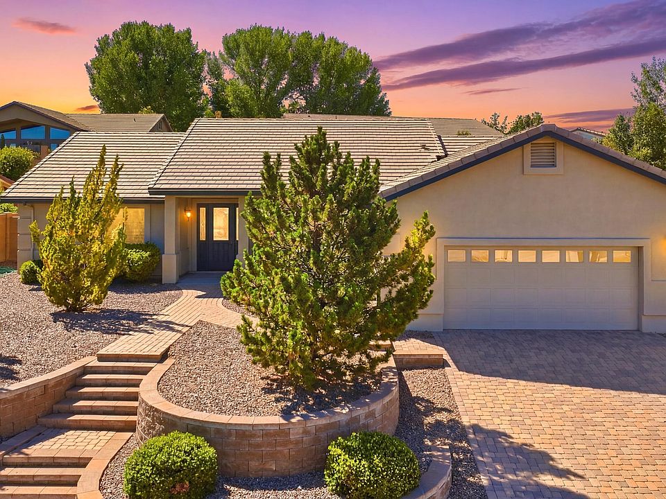 1st image of 7510 N Outlook Ln