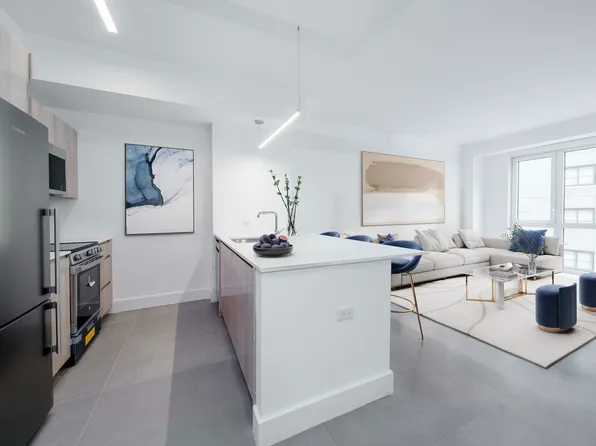 339 West 38th Street image 1 of 9