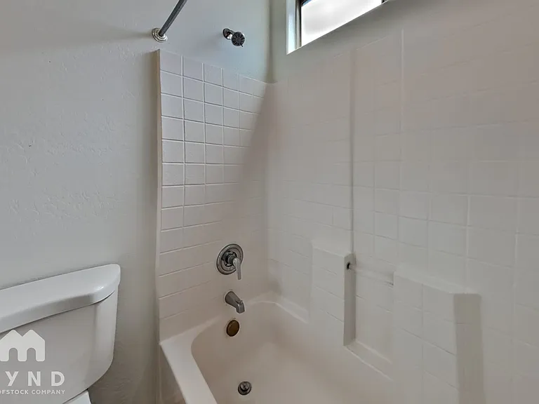 21549 E Lords Ct — Photo 13