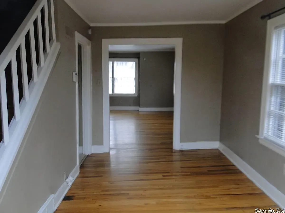 2 bed, 1.5 bath, $1,495 — Photo 3