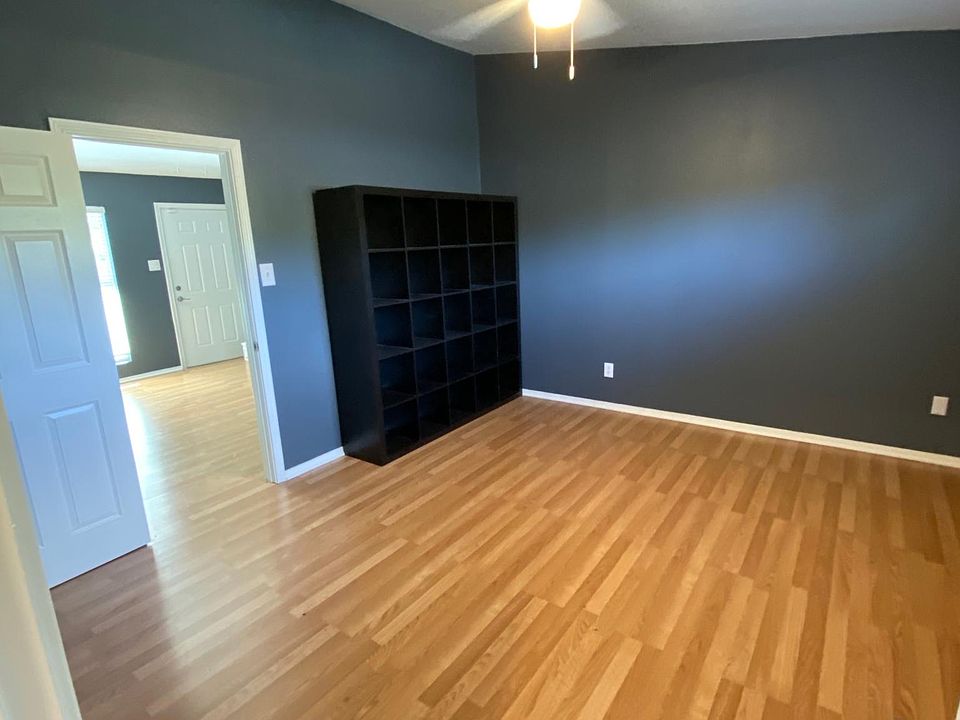 1st image of 2021 Bluebonnet Ln Unit 201
