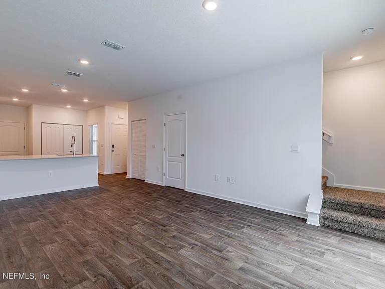 9191 Stony Brook Rd — Photo 16