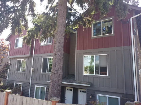 931 N 97th St Unit A, Seattle, WA 98103