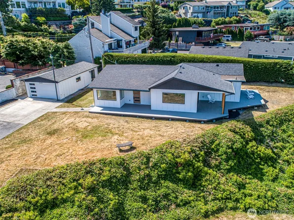 2625 Lemons Beach Road W, University Place, WA 98466