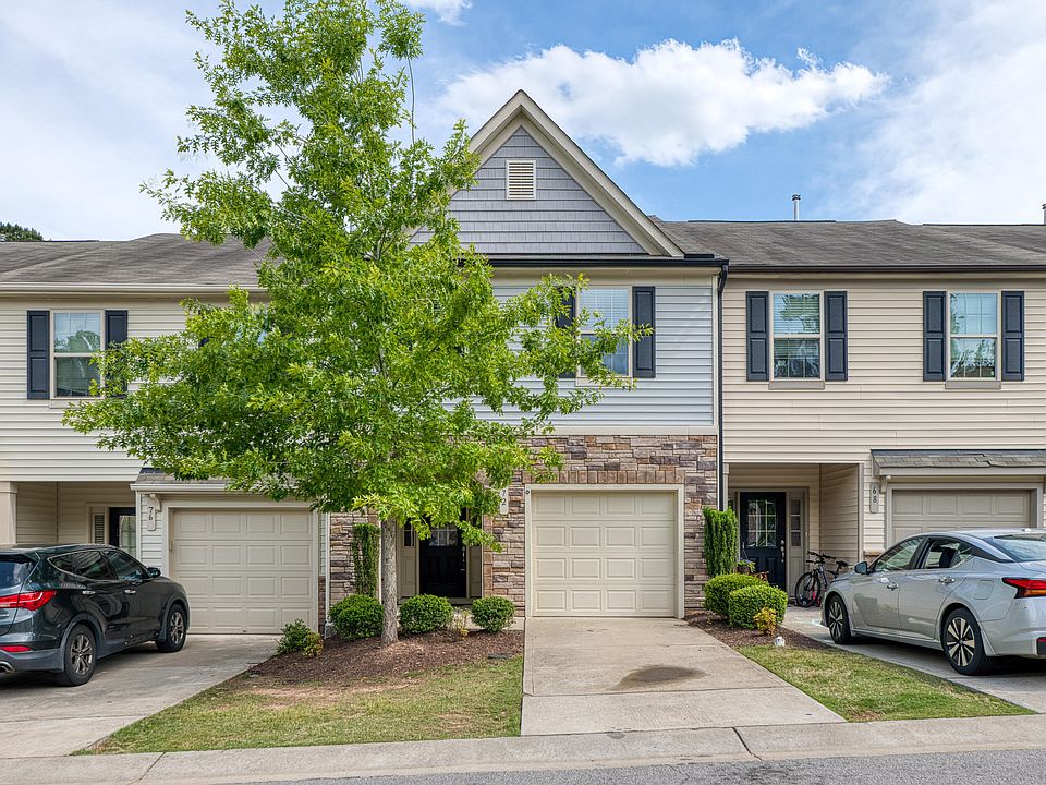 1st image of 72 E Grove Point Dr