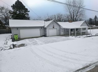 326 Blondin St, Pinconning, MI 48650