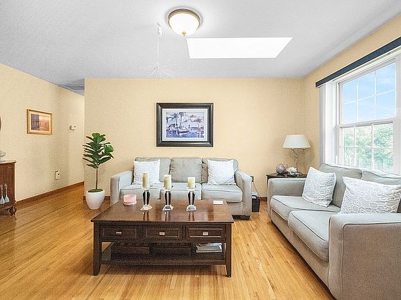 5th image of 27 Maitland Pl
