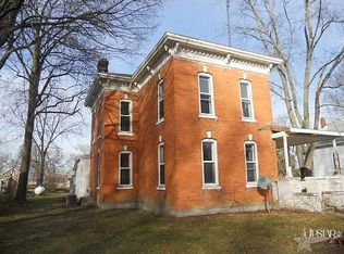 213 E North St, Larwill, IN 46764