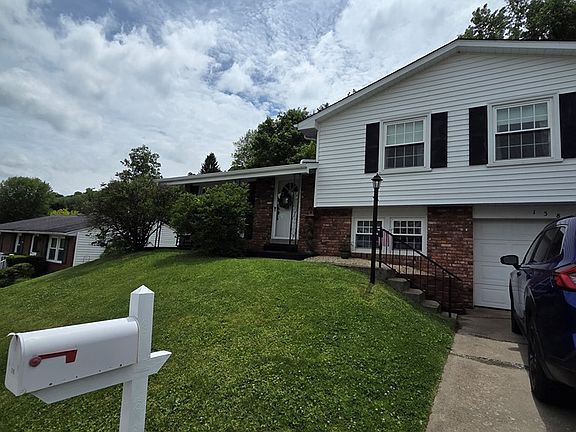 3rd image of 138 Elm Crest