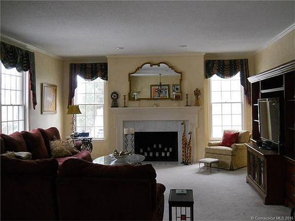 Living room is light, brigh...