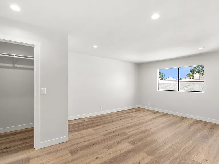 3405 W Verdugo Ave — Photo 8