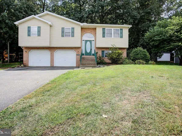 10119 Cardinal Dr, Orrstown, PA 17244