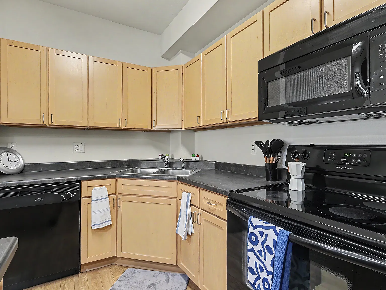Drake West Village — Photo 1