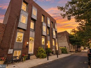 2030 E Arizona St, Philadelphia, PA 19125
