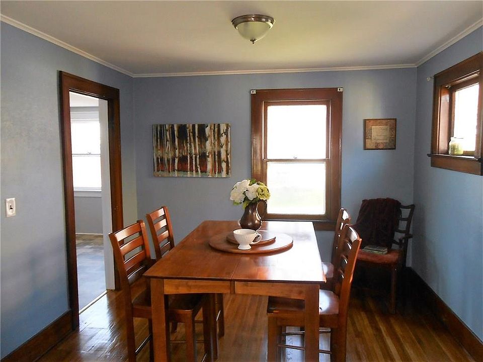 100 Falstaff Rd, Rochester, NY 14609 Zillow