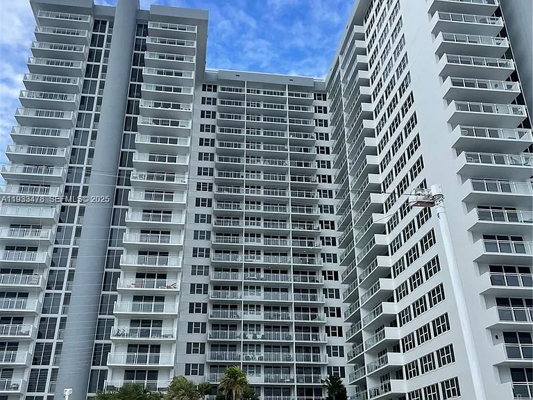 2030 S Ocean Dr #805 — Photo 36