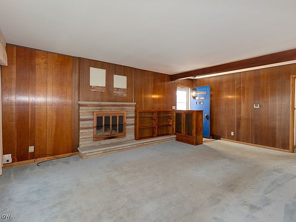 4th image of 753 Cliffside Dr