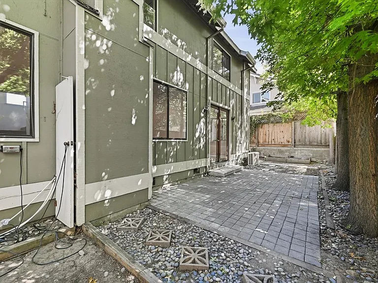 264 W California Ave #C — Photo 21