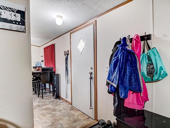 3rd image of 2434 Bohnburg Ave