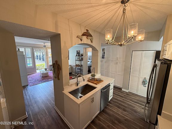 4th image of 10435 MID TOWN Parkway #113
