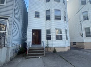 692 State St Floor 1, Albany, NY 12203