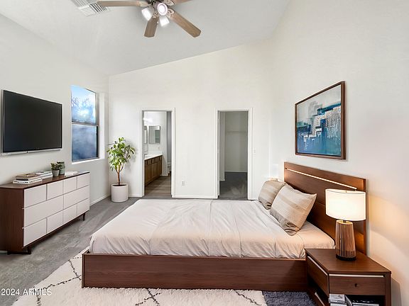 4th image of 8937 E CRESCENT Avenue
