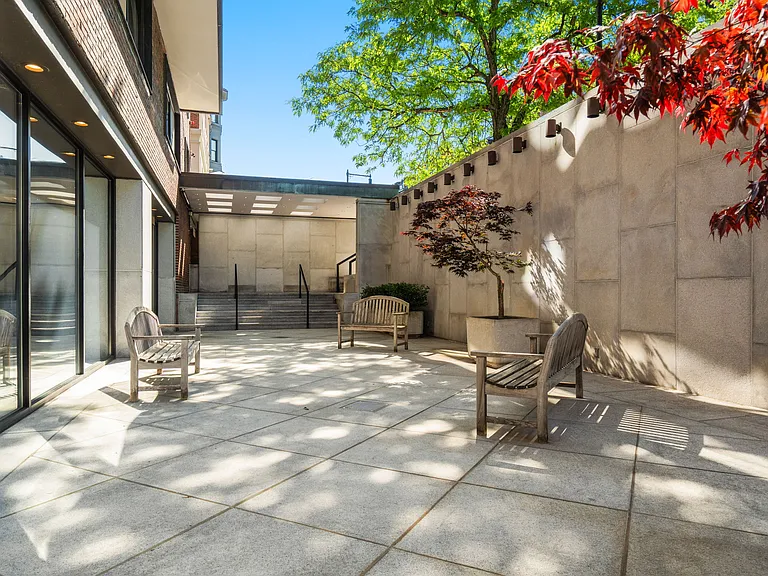 180 Beacon St #9 — Photo 14